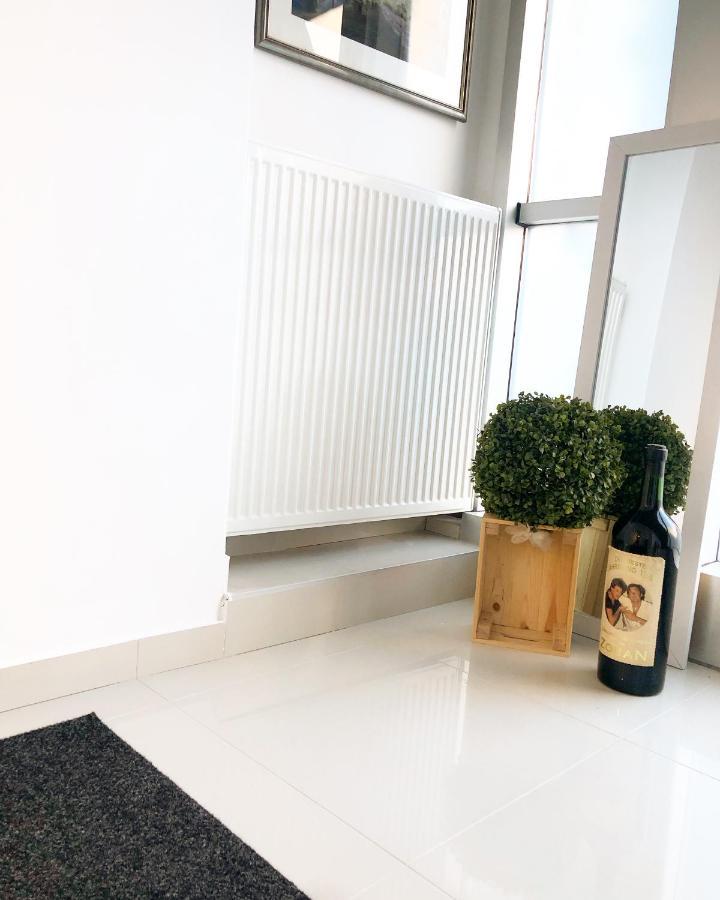 Apartment Zagreb Jacuzzi Luaran gambar